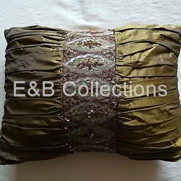 Cojin Verde Rectangular c/fruncido - Imagen 1